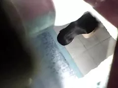 Jugando videos xxx gratis reales en el culo y él