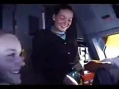 Rocíe toda videos porno de maduras reales la cámara HD